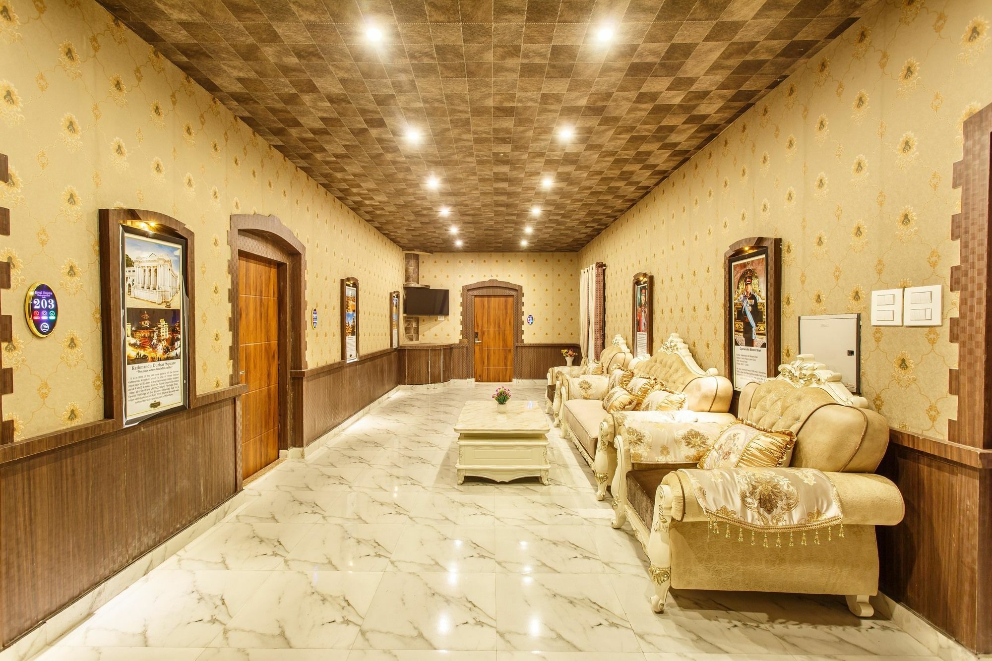 Royal Empire Boutique Hotel Kathmandu Buitenkant foto